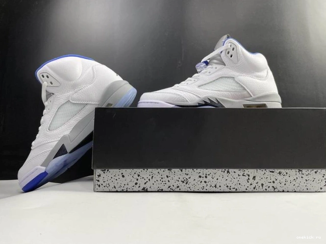 Chep Onekick DD0587-140 Stealth Retro Air White (2021) 5 Jordan 0823